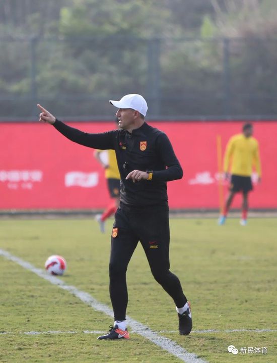 成人欧美一区二区三区在线播放