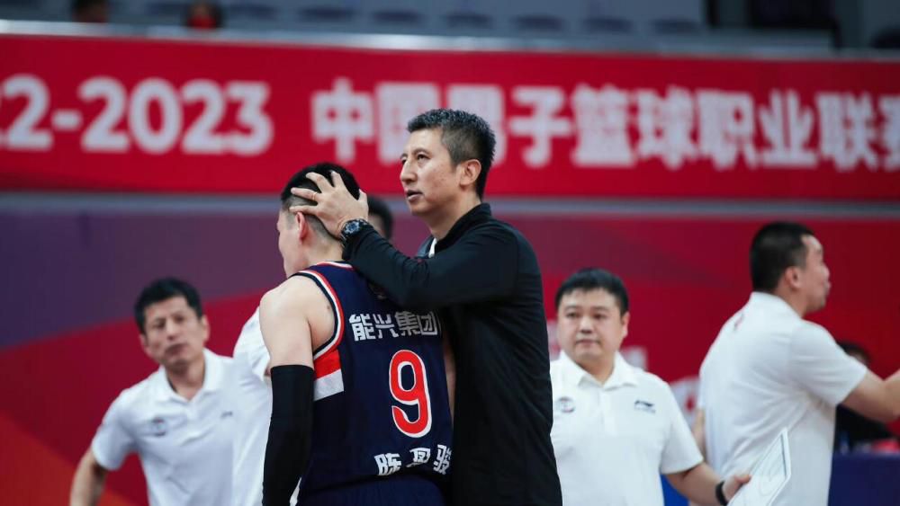 在线免费成人